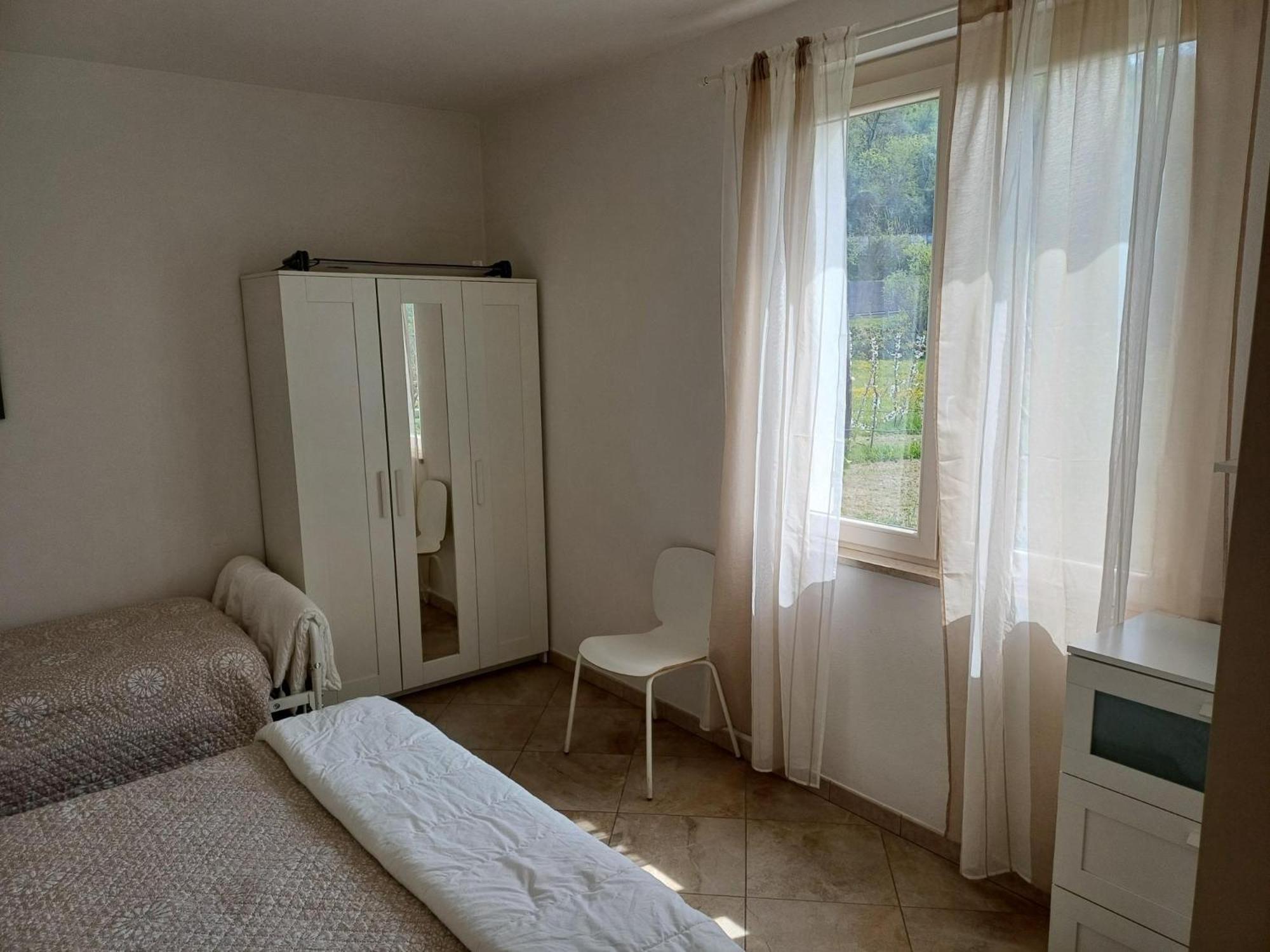 Cascina Legnago Bilocale A 6 Chilometri Da Salo' Apartment Villanuova sul clisi Exterior photo