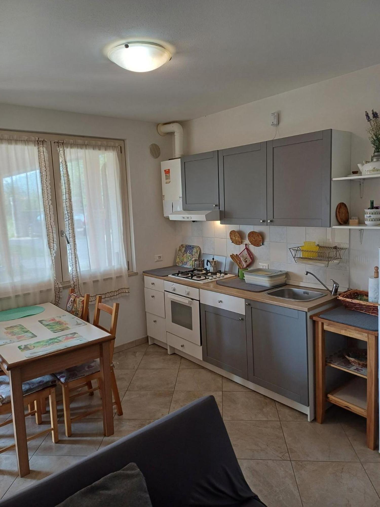 Cascina Legnago Bilocale A 6 Chilometri Da Salo' Apartment Villanuova sul clisi Exterior photo
